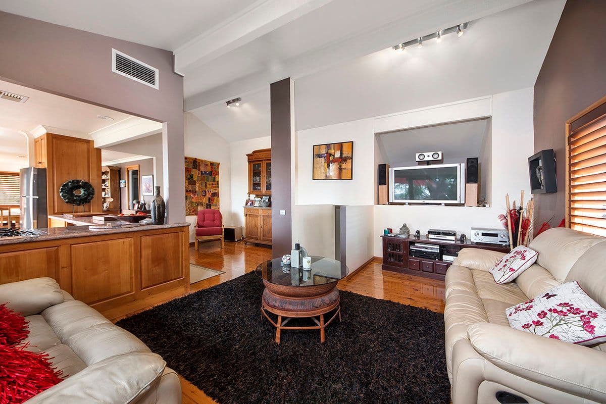 1 Kentia Place, Alfords Point - Thumbnail 5
