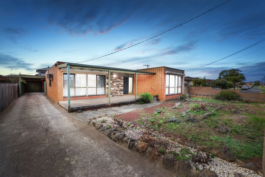 94 Duncans Road, Werribee VIC 3030, Werribee - Thumbnail 2