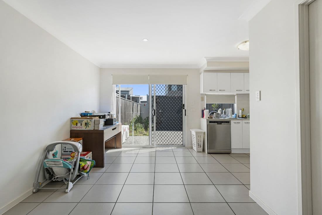 53 Warrumbungle Parade, Fitzgibbon QLD 4018, Fitzgibbon - Thumbnail 2