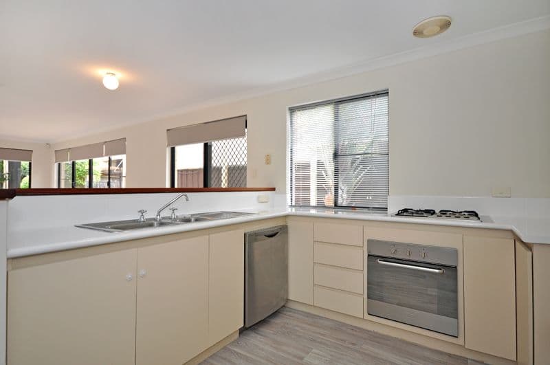 23 Sorrento Turn, Ellenbrook WA 6069, Ellenbrook - Thumbnail 4