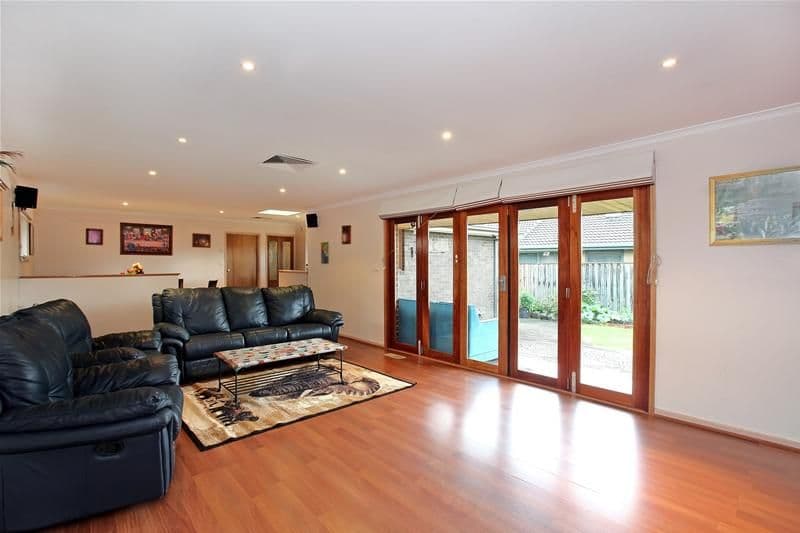 36 Oxley Avenue, BUNDOORA VIC 3083, Bundoora - Thumbnail 4
