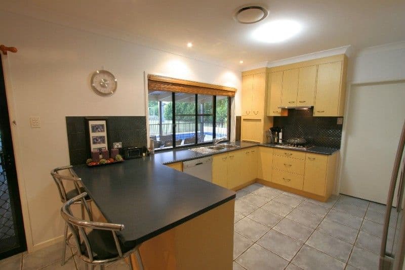 47 Arcadia Drive, BRANYAN QLD 4670, Branyan - Thumbnail 3