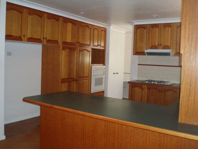 18 Federal Street, OAKEY QLD 4401, Oakey - Thumbnail 2