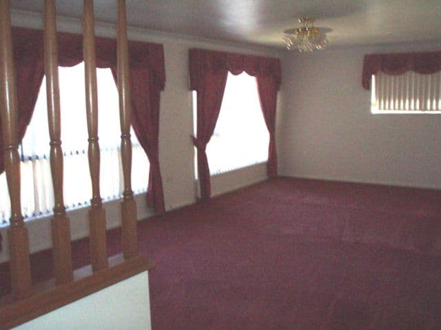 18 Federal Street, OAKEY QLD 4401, Oakey - Thumbnail 3