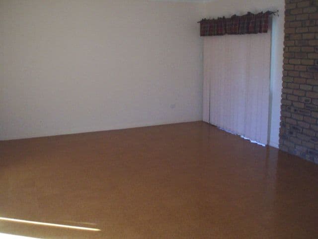 18 Federal Street, OAKEY QLD 4401, Oakey - Thumbnail 4