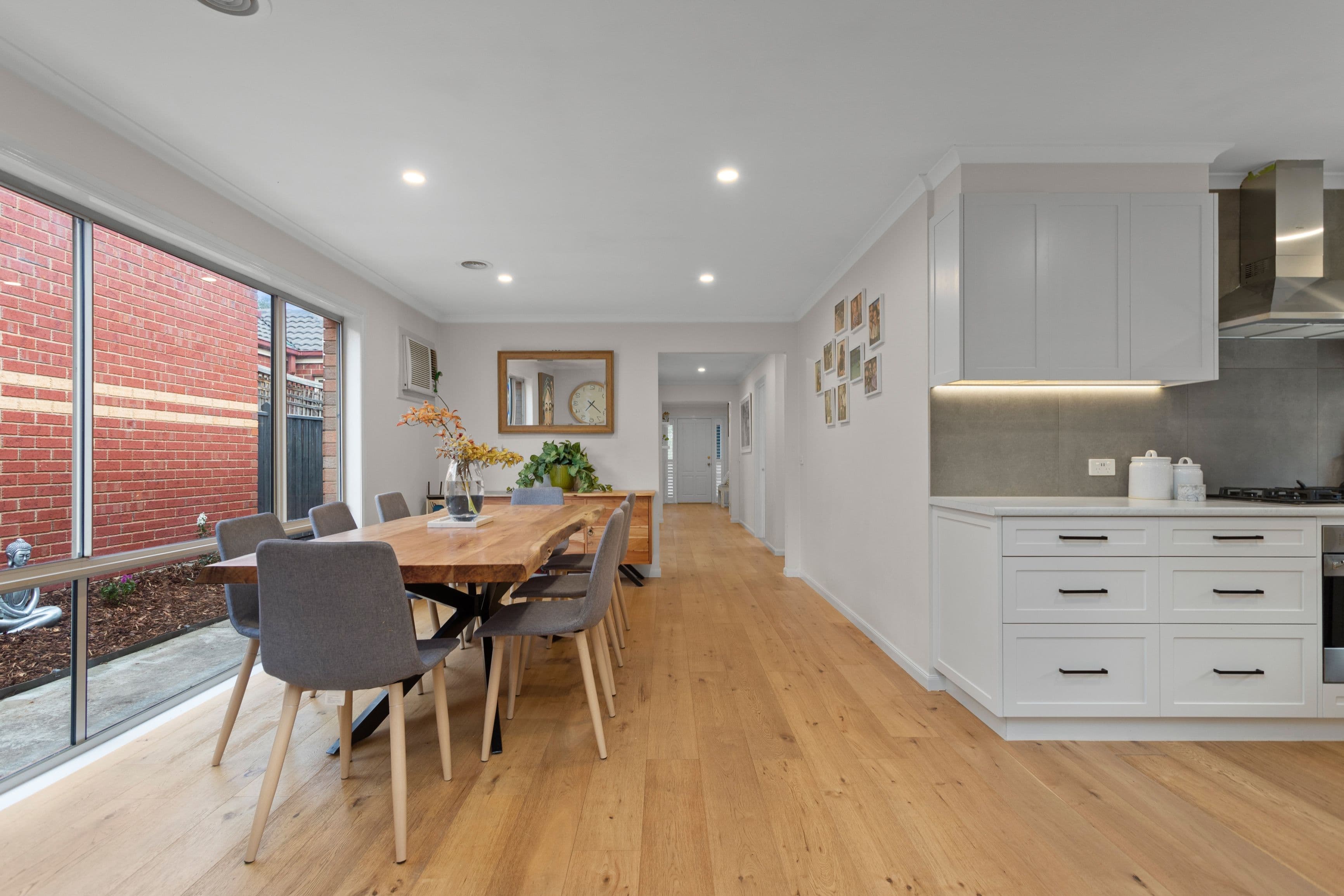 17 Tennyson Circuit, Mill Park VIC 3082, Mill Park - Thumbnail 3