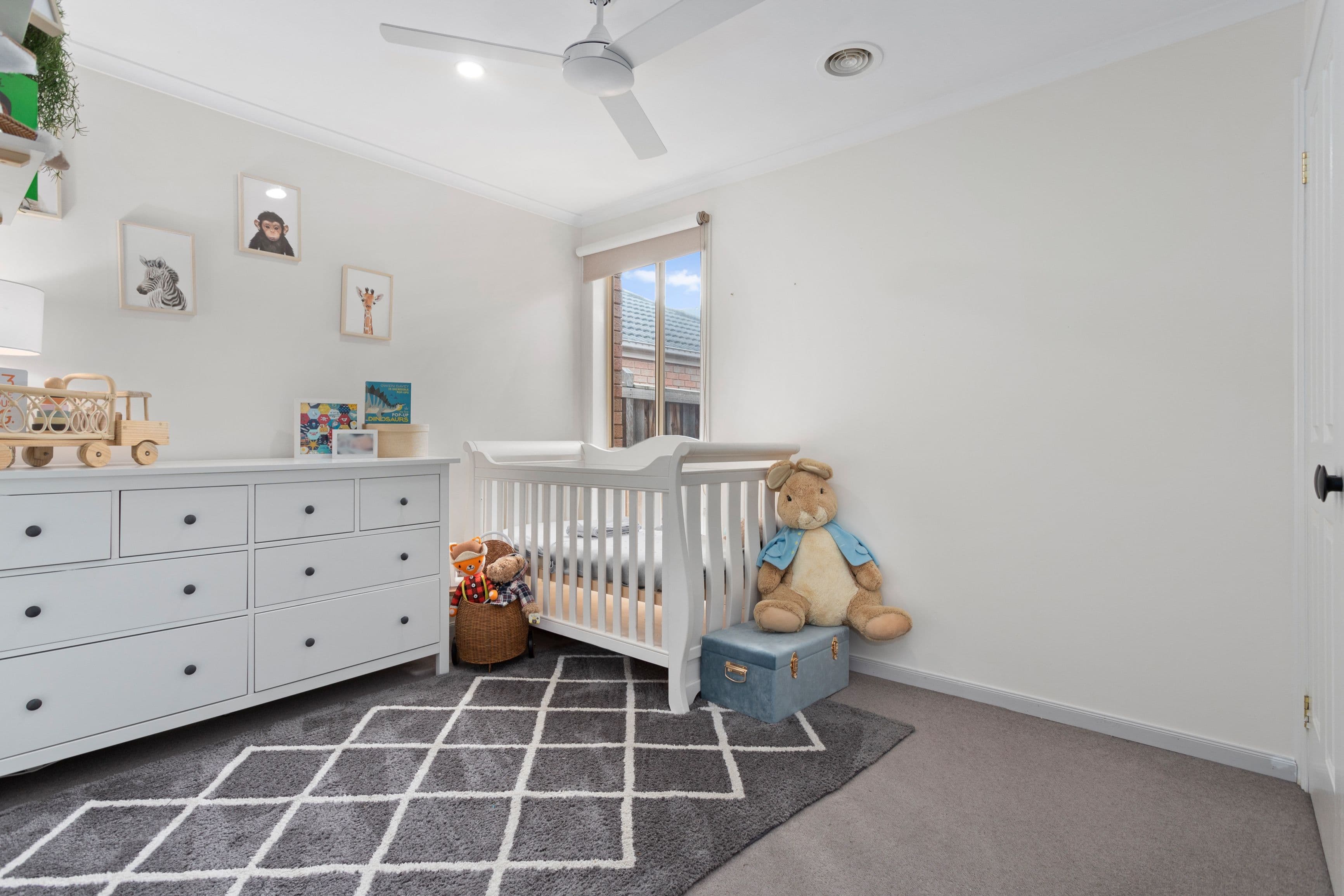 17 Tennyson Circuit, Mill Park VIC 3082, Mill Park - Thumbnail 8