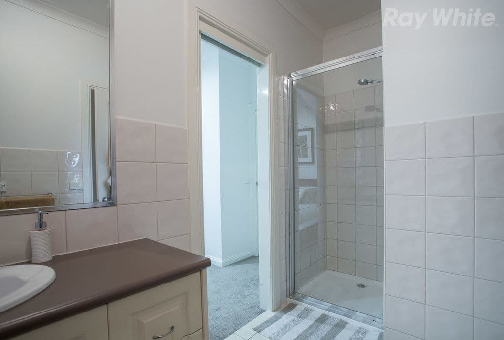 2 Aristocrat Terrace, South Morang VIC 3752, South Morang - Thumbnail 8