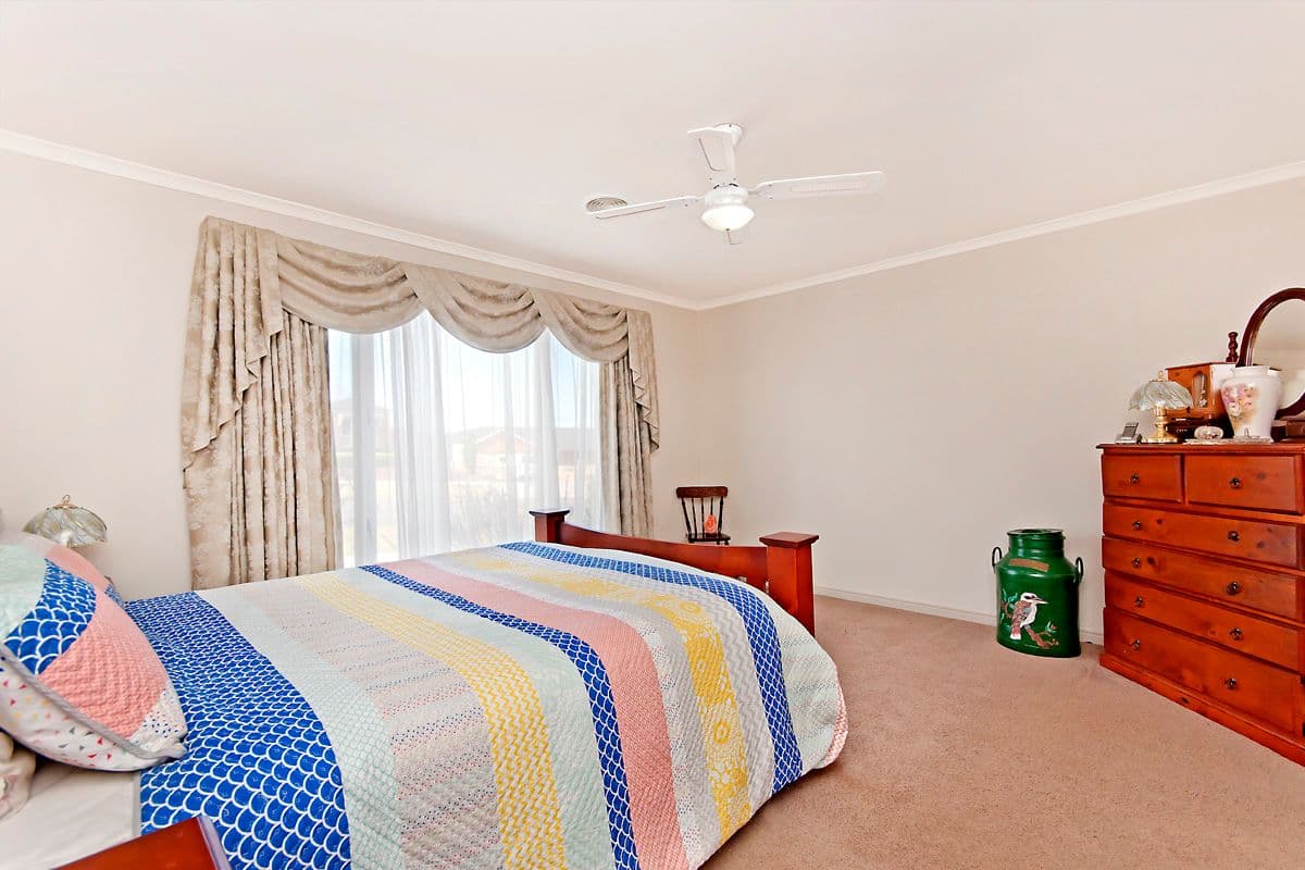 49 Gateway Road, Warrnambool VIC 3280, Warrnambool - Thumbnail 5