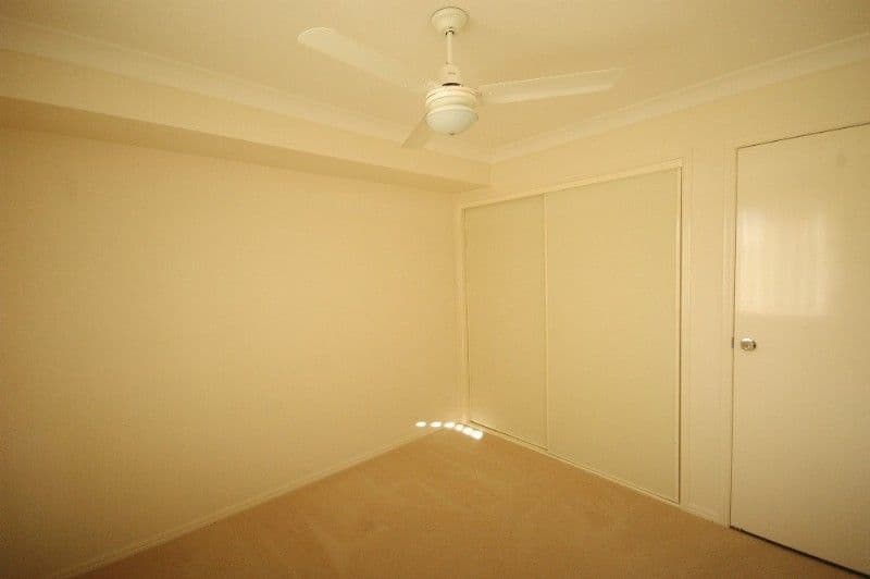 19 Wareena Crescent, GLENVALE QLD 4350, Glenvale - Thumbnail 7