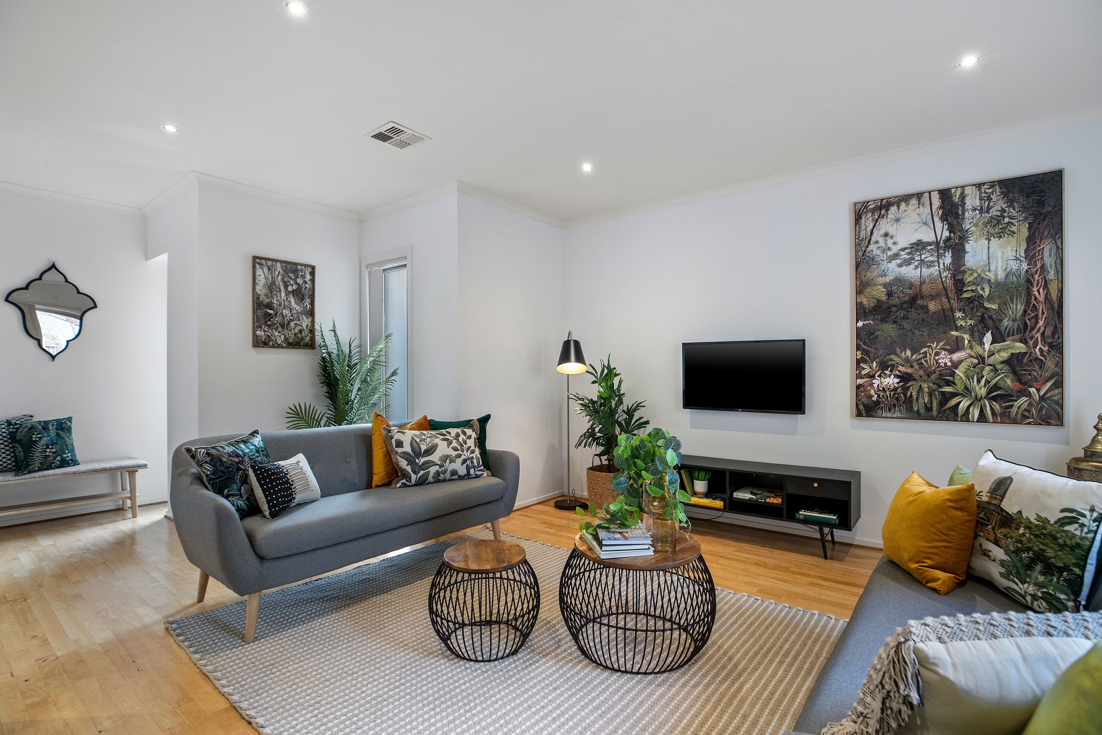 10 Treerise Boulevard, Ferntree Gully VIC 3156, Ferntree Gully - Thumbnail 2