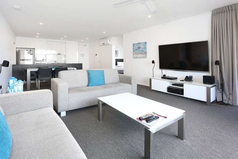 114 'Synergy' 2729-2733 Gold Coast Highway, BROADBEACH QLD 4218, Broadbeach - Thumbnail 5