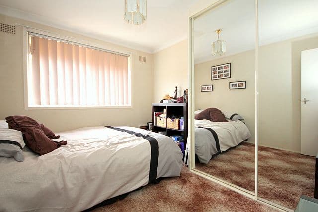 7 Amaroo Avenue, GEORGES HALL NSW 2198, Georges Hall - Thumbnail 7