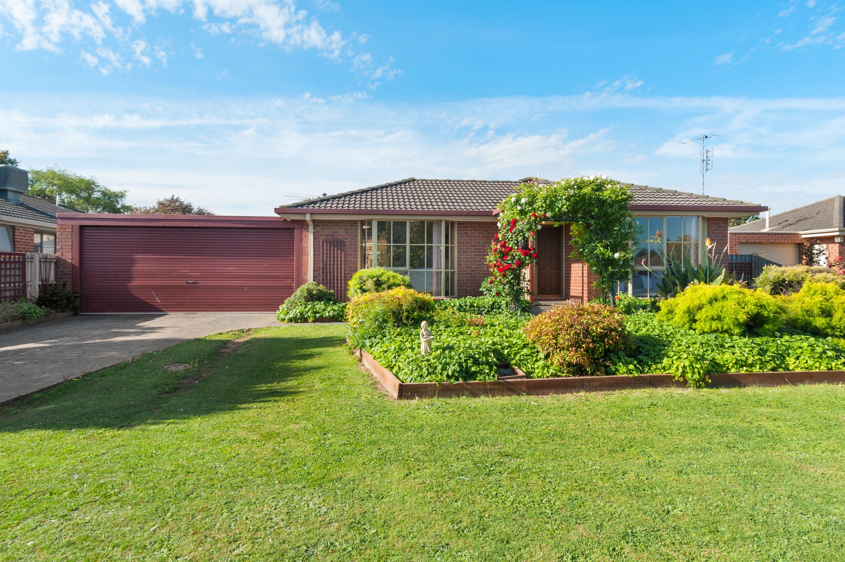 5 Sherriff Rise, Pakenham VIC 3810, Pakenham - Thumbnail 2