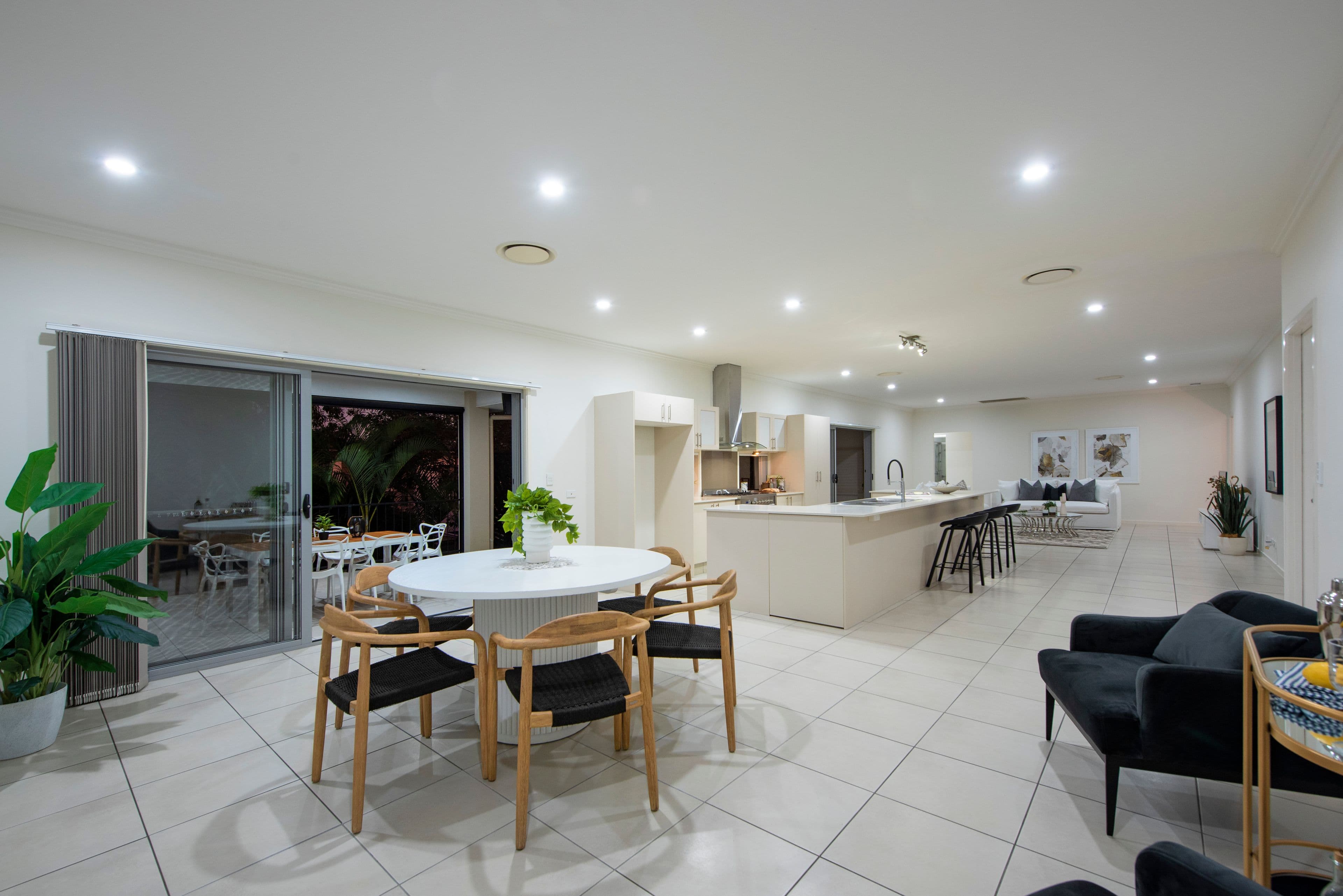 3 Bella Vista Boulevard, Underwood QLD 4119, Underwood - Thumbnail 2
