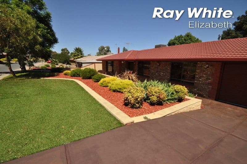 6 Karinga Avenue, Craigmore SA 5114, Craigmore - Thumbnail 2