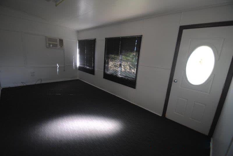 1 Yew Street, Barcaldine QLD 4725, Barcaldine - Thumbnail 2
