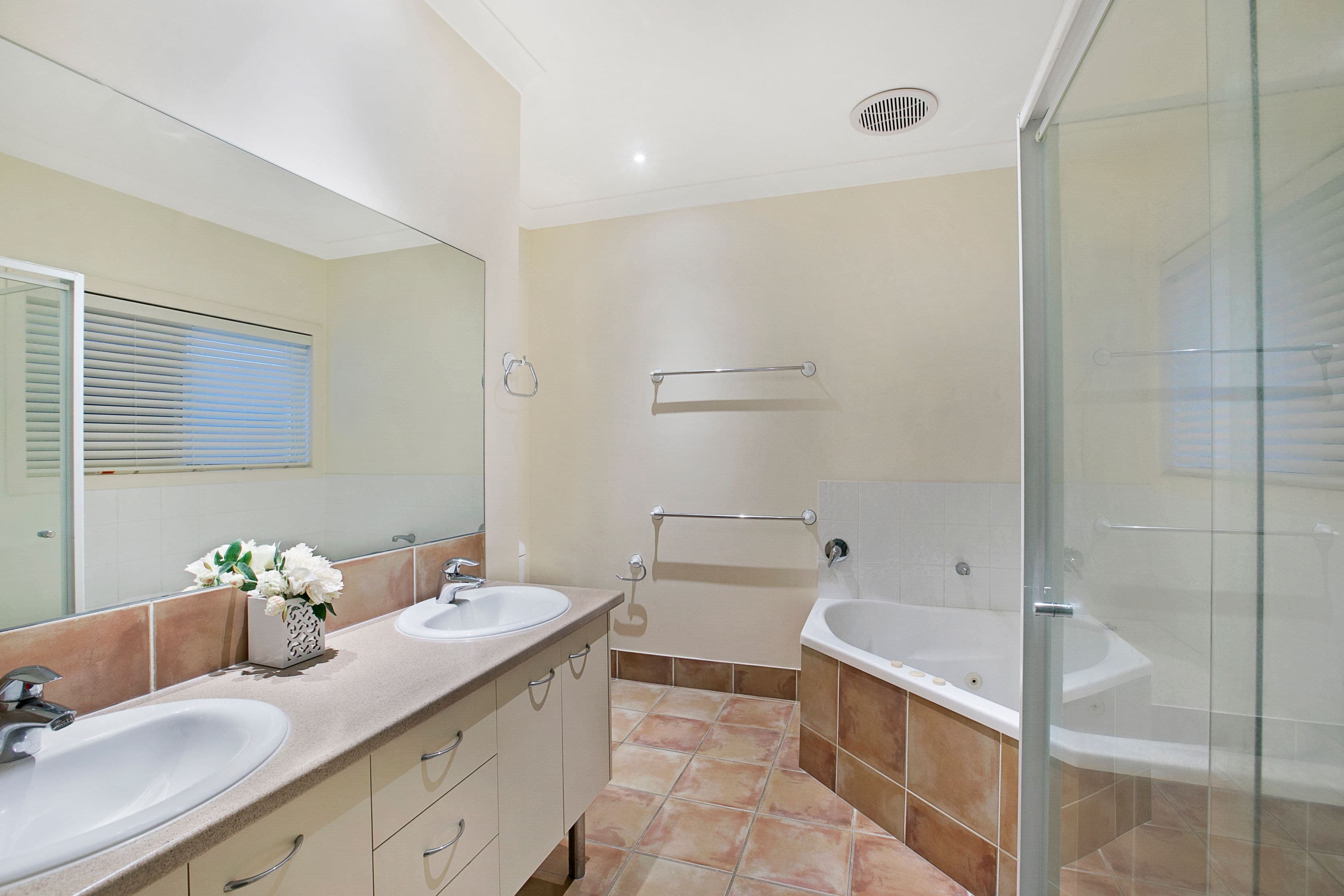 36 Chestnut Street, Wynnum QLD 4178, Wynnum - Thumbnail 5