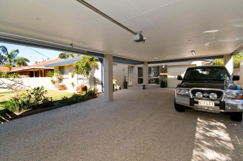 17 Mallawa Drive, PALM BEACH QLD 4221, Palm Beach - Thumbnail 4