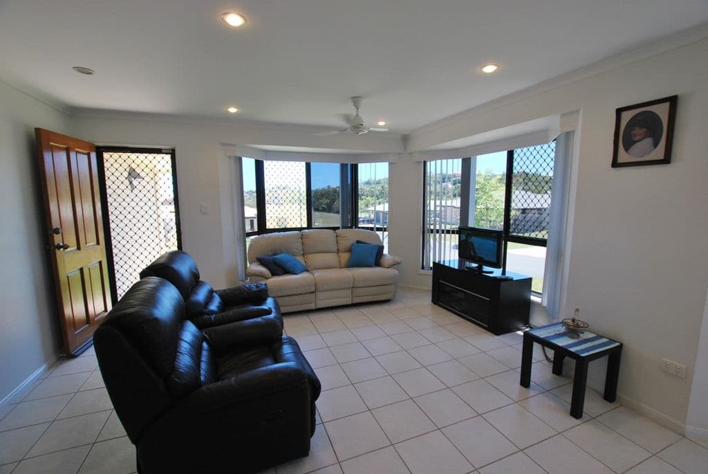 12 Collins Court, BLACKS BEACH QLD 4740, Blacks Beach - Thumbnail 7