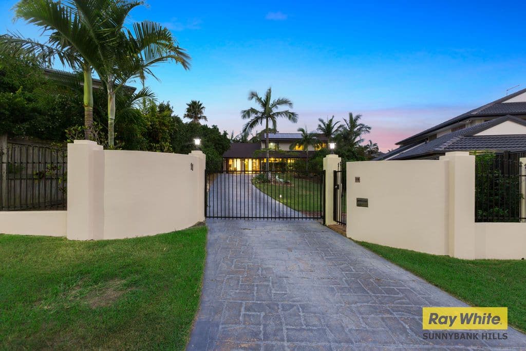 11 Yewleaf Place, Calamvale QLD 4116, Calamvale - Thumbnail 3