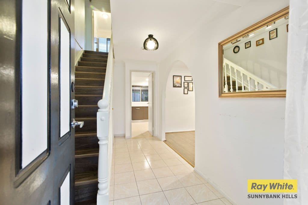 11 Yewleaf Place, Calamvale QLD 4116, Calamvale - Thumbnail 4
