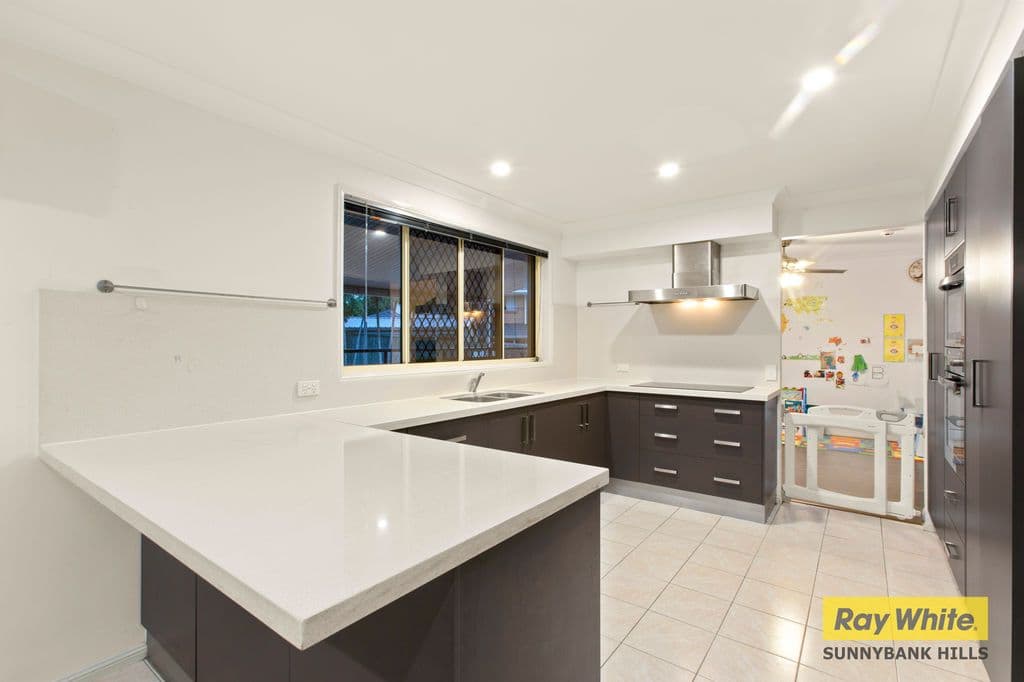 11 Yewleaf Place, Calamvale QLD 4116, Calamvale - Thumbnail 7