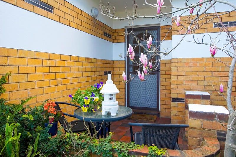 25  Riviera Street, MENTONE VIC 3194, Mentone - Thumbnail 2