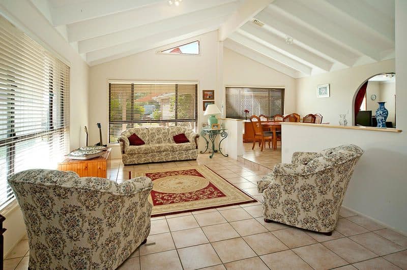 5 Dubbo Court, HELENSVALE QLD 4212, Helensvale - Thumbnail 4