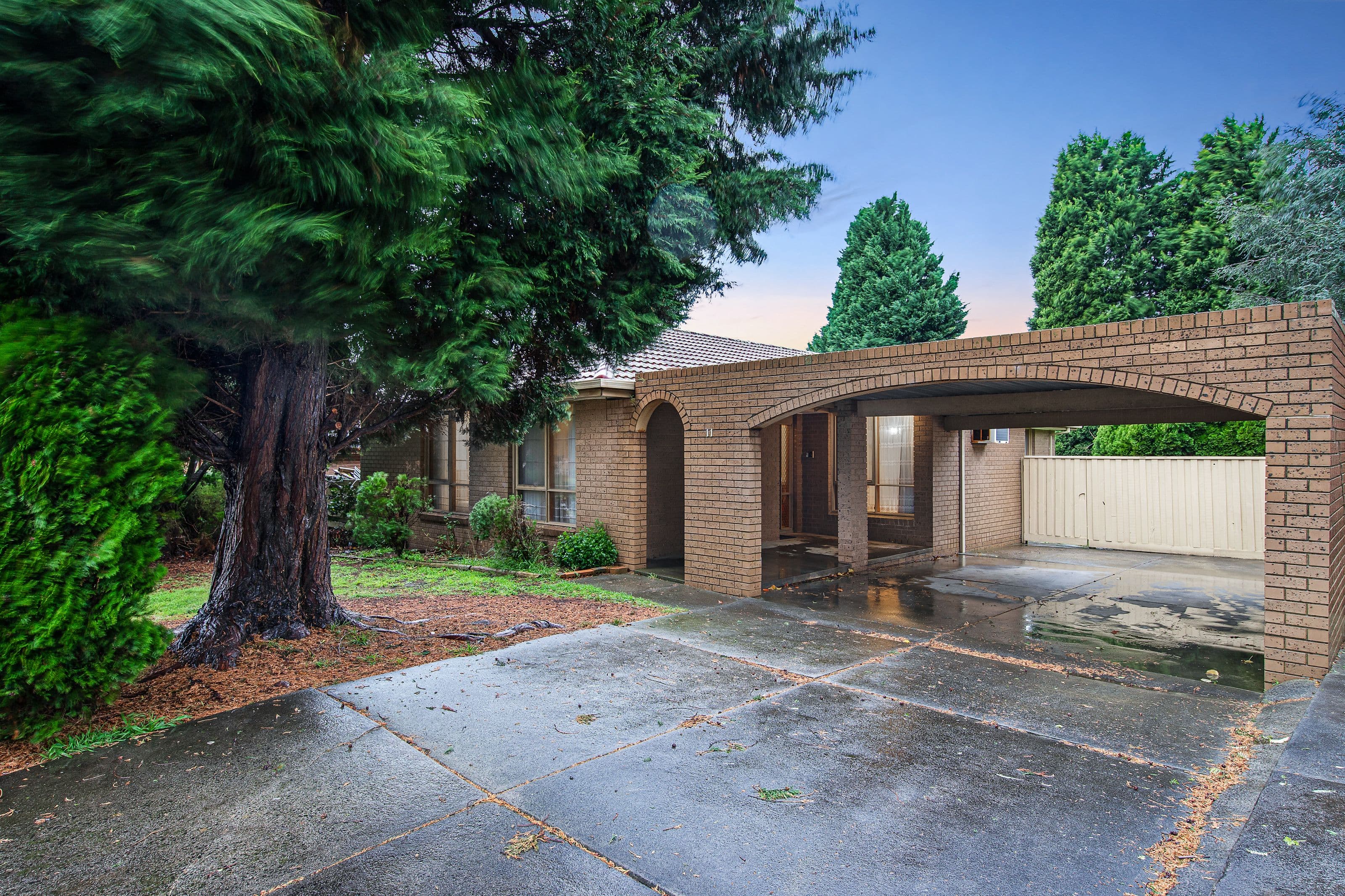 11 Haversham Avenue, Wheelers Hill VIC 3150, Wheelers Hill - Thumbnail 2