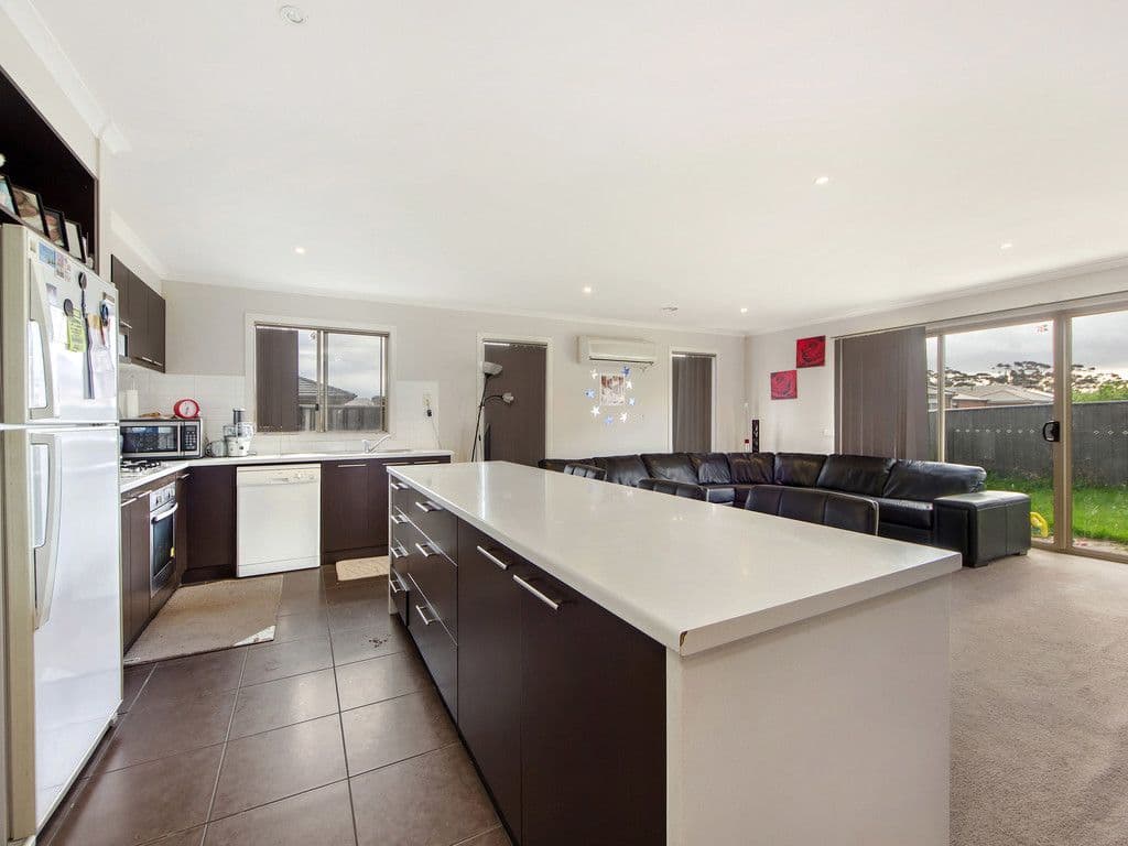 5 Pioneer Drive, Deer Park VIC 3023, Deer Park - Thumbnail 3