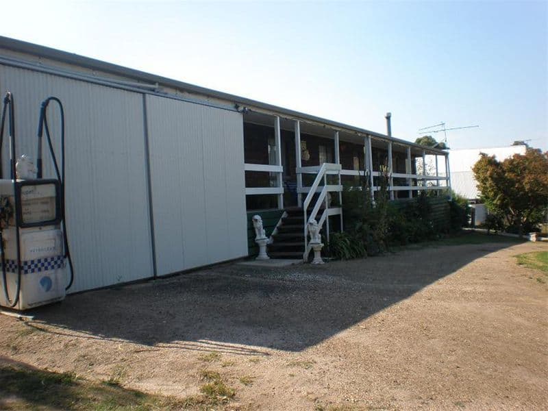 11  Cooke Drive, PYALONG VIC 3521, Pyalong - Thumbnail 3