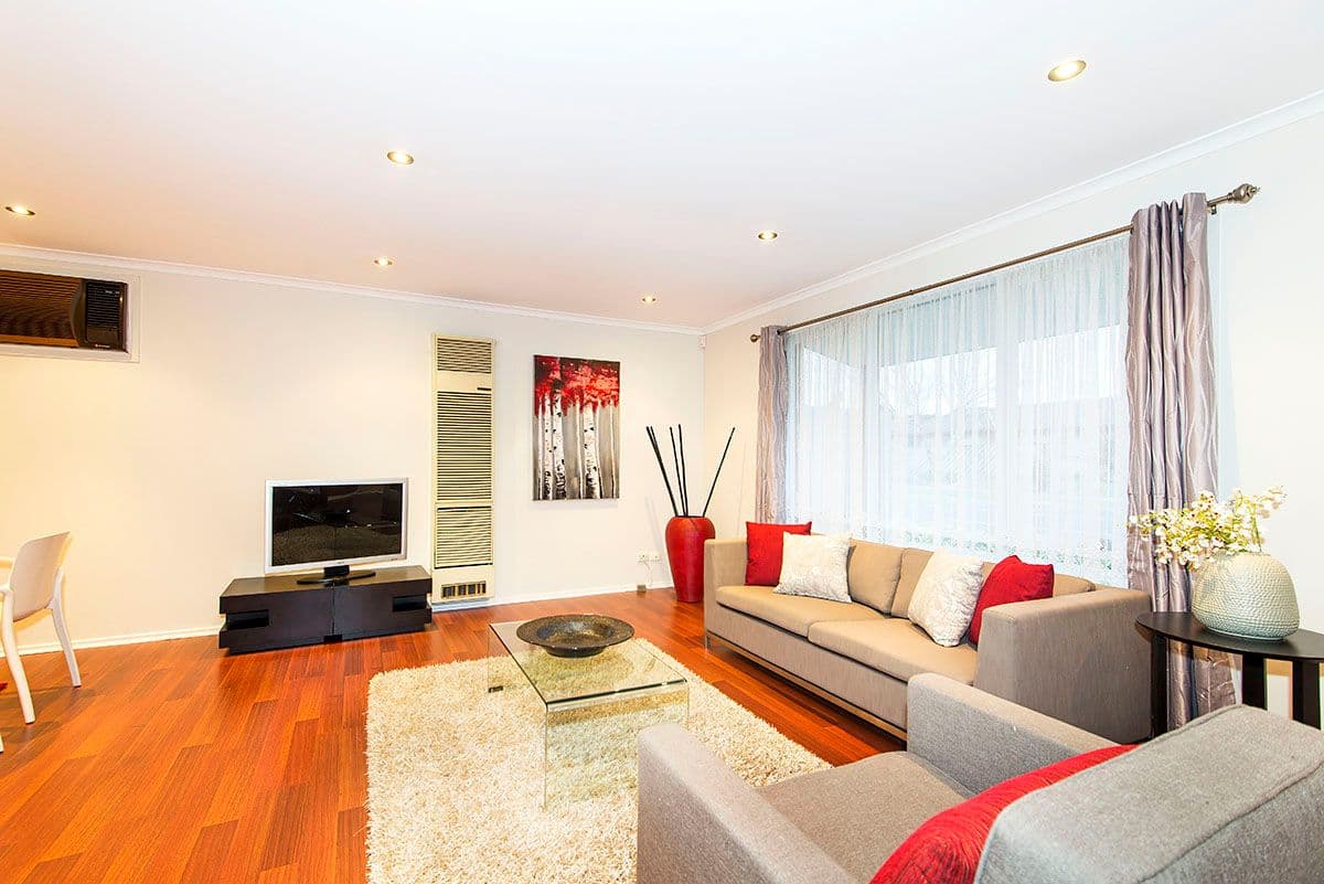 1 Glenlea Court, MILL PARK VIC 3082, Mill Park - Thumbnail 2