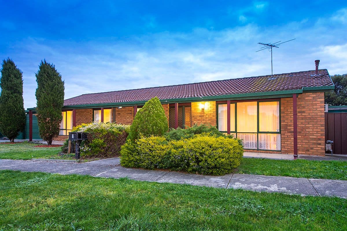 1 Glenlea Court, MILL PARK VIC 3082, Mill Park - Thumbnail 8