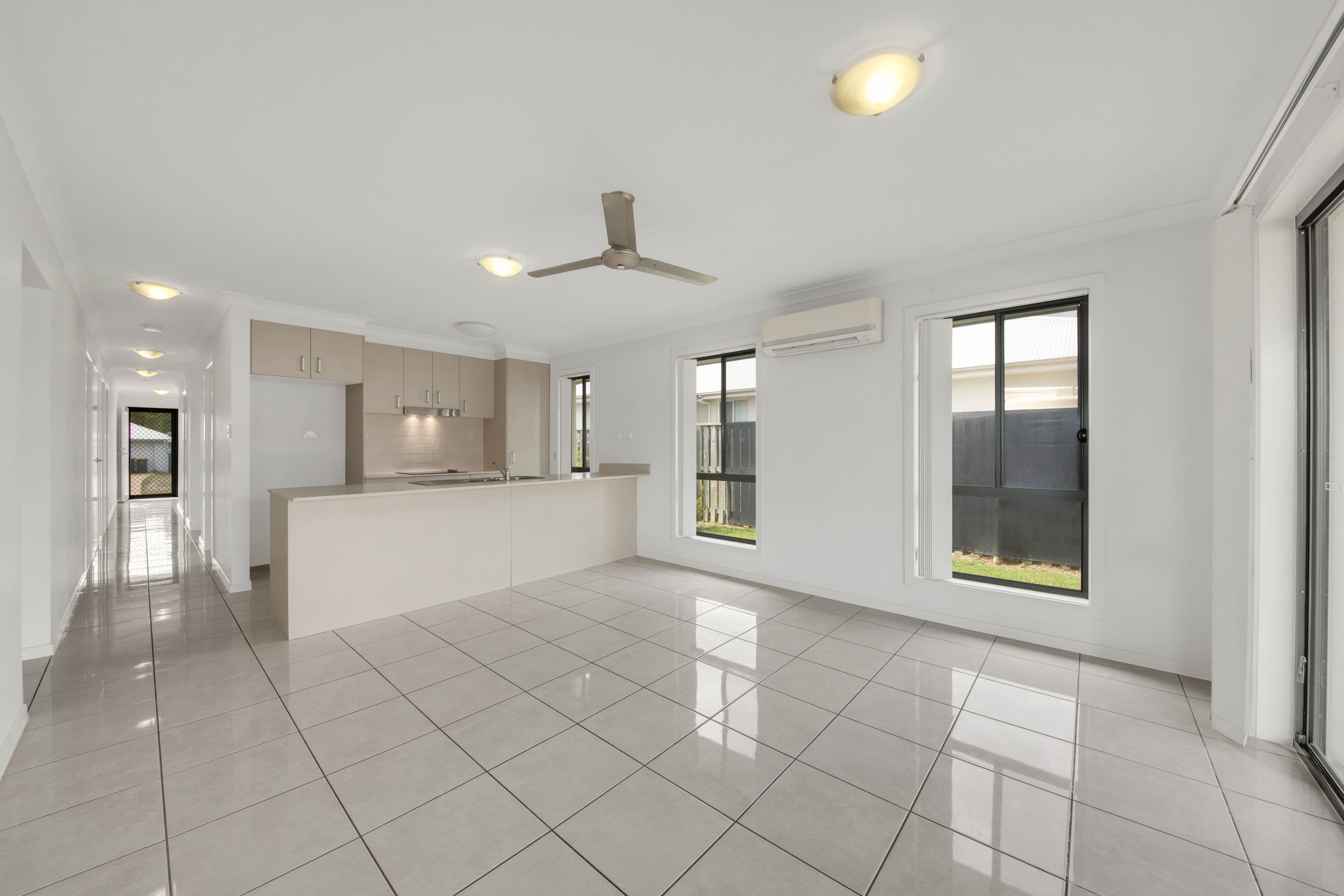 4 Greengard Place, Kirkwood QLD 4680, Kirkwood - Thumbnail 4