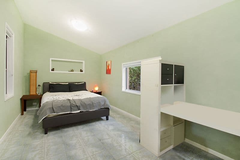 8 Frascati Street, Mermaid Waters QLD 4218, Mermaid Waters - Thumbnail 6