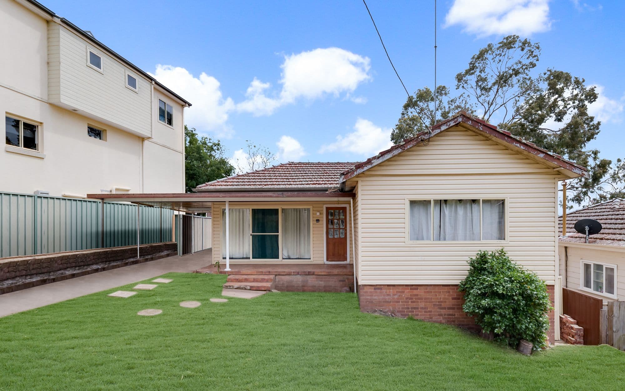 28 Lilian Street, Campbelltown NSW 2560, Campbelltown - Image 1