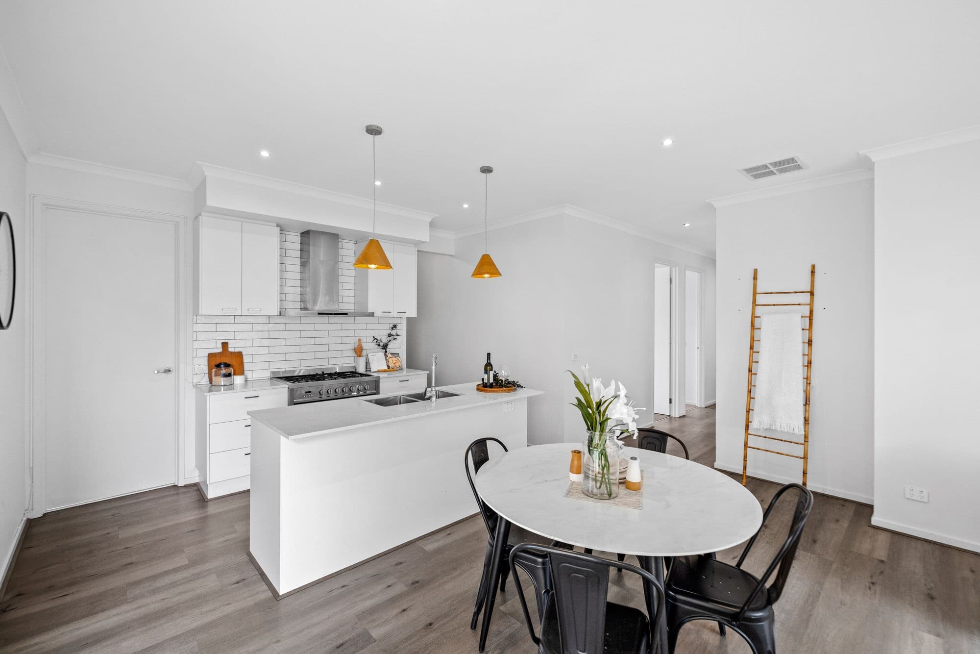 9 Assembly Street, Werribee VIC 3030, Werribee - Thumbnail 4