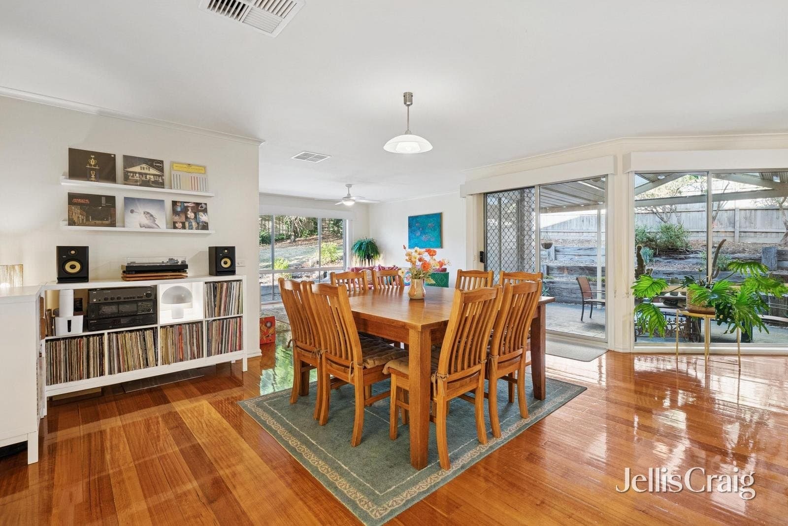 34 Wellington Park Drive, Warranwood, Warranwood - Thumbnail 4