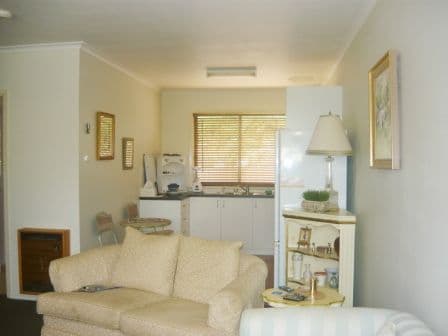 388 Kaitlers Road, LAVINGTON NSW 2641, Lavington - Thumbnail 2