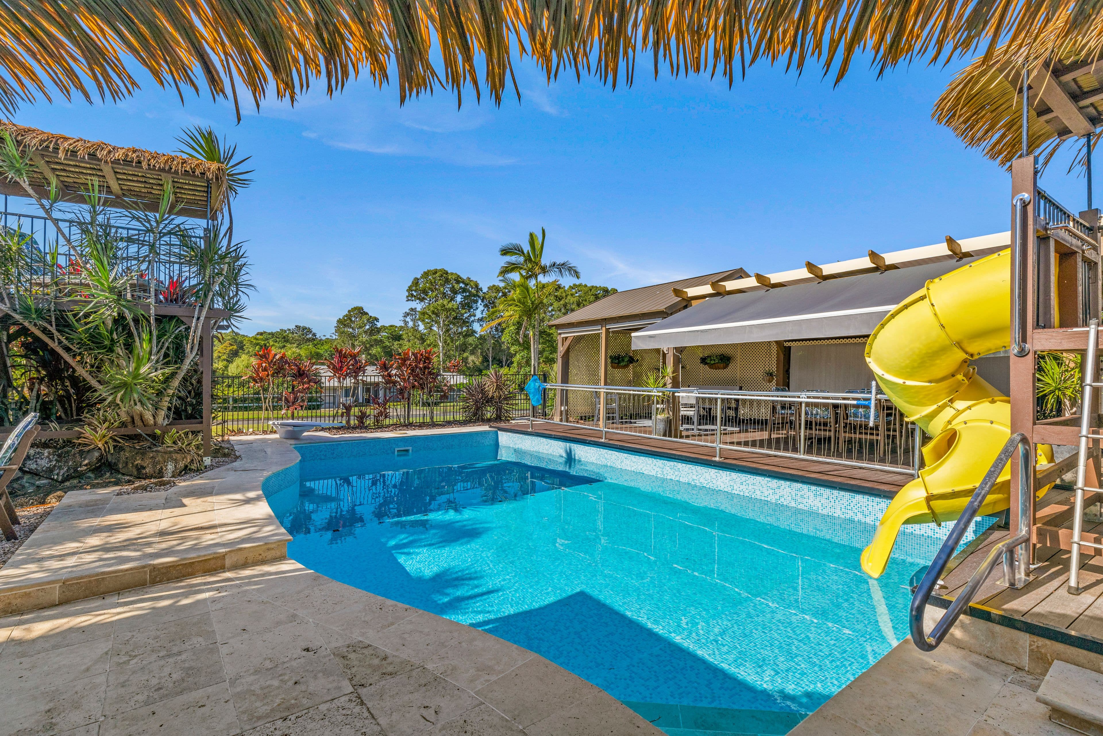 17 Hamilton Close, Mooloolah Valley QLD 4553, Mooloolah Valley - Thumbnail 2