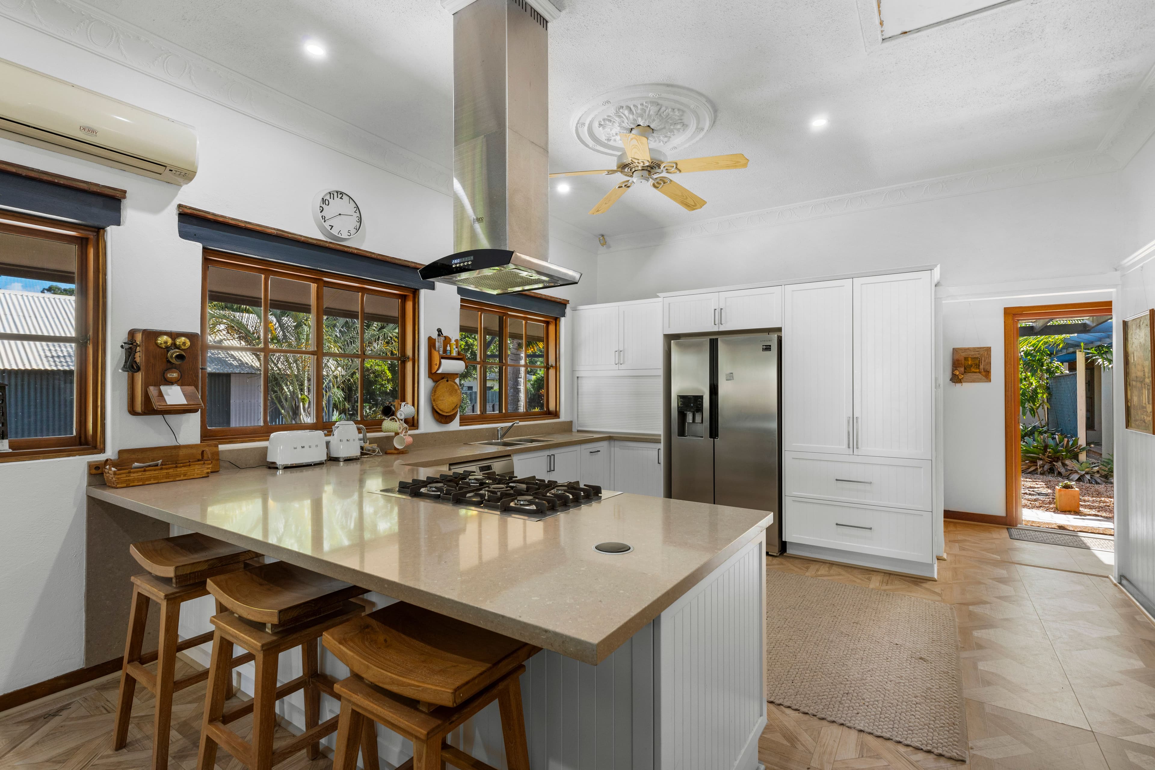 17 Hamilton Close, Mooloolah Valley QLD 4553, Mooloolah Valley - Thumbnail 4