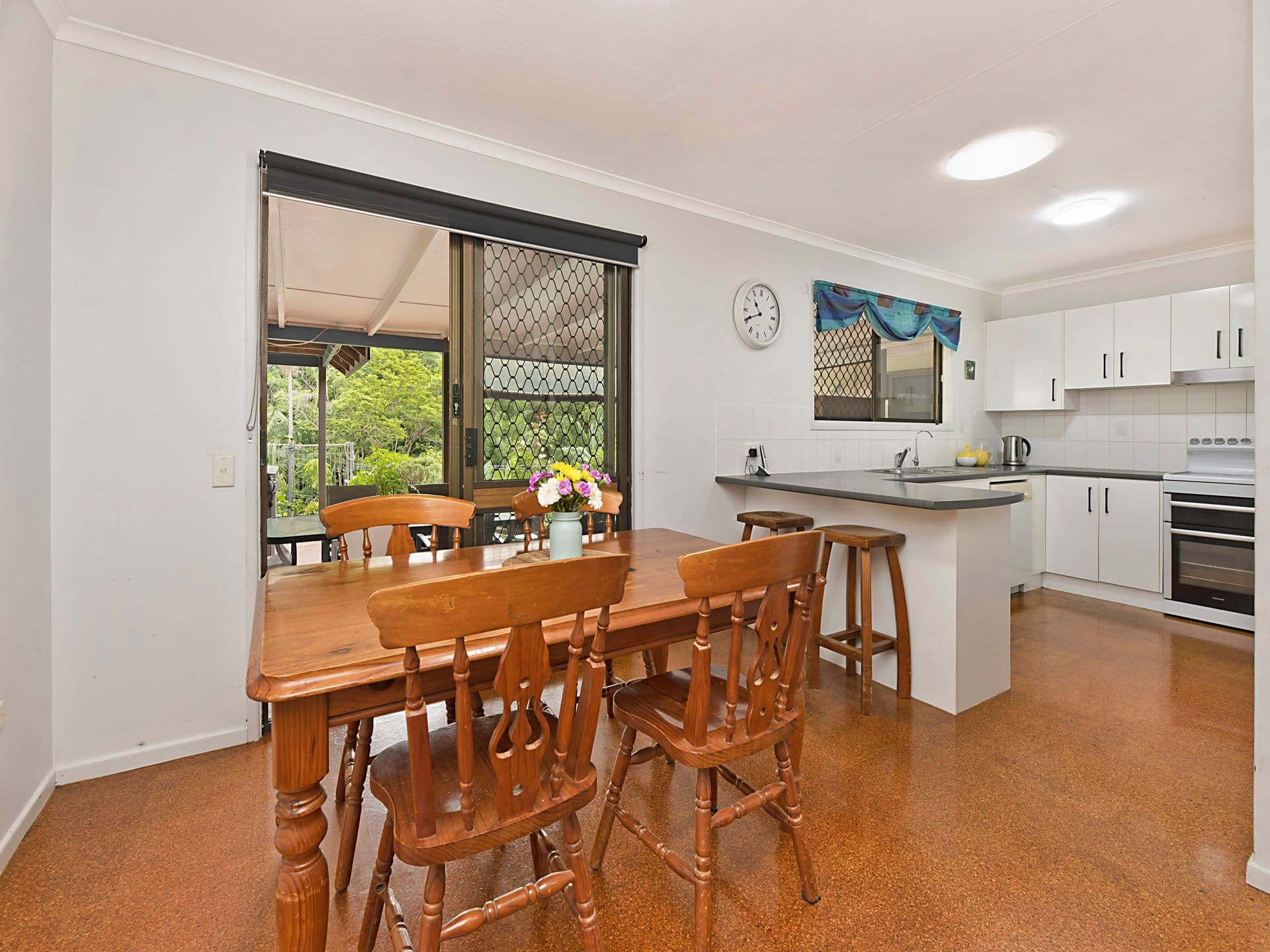 39 Raylee Avenue, Nambour QLD 4560, Nambour - Thumbnail 3
