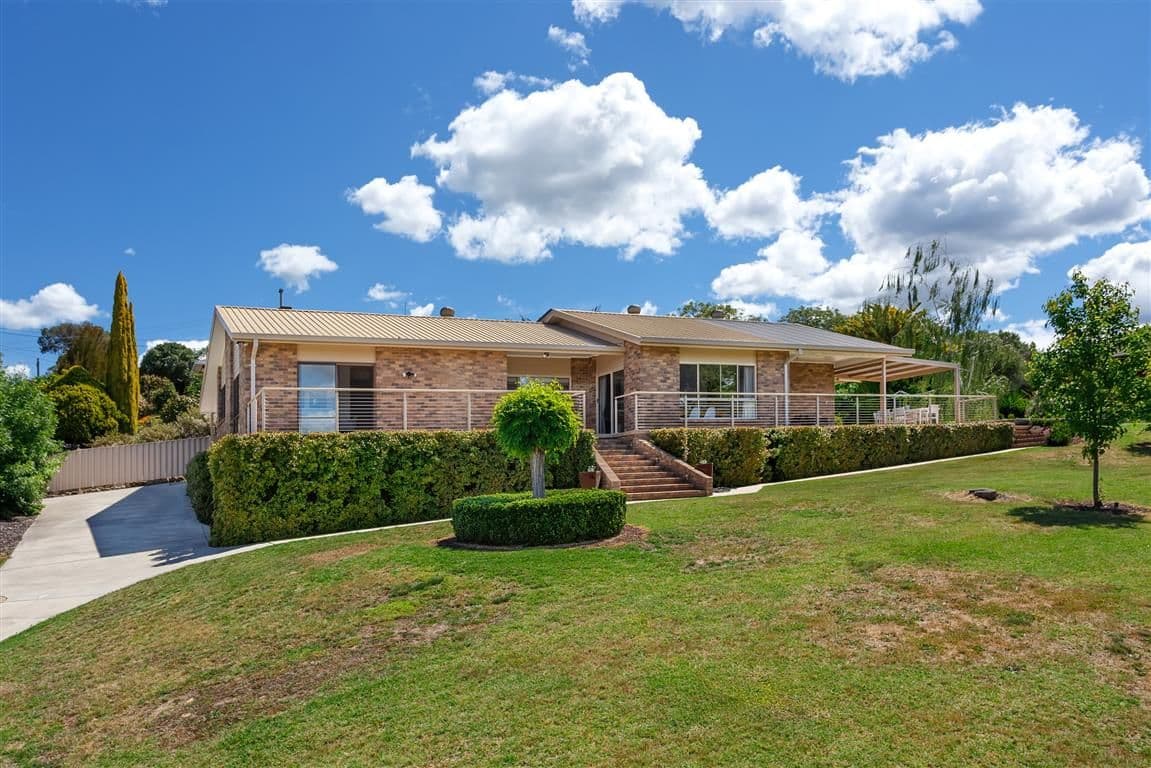 84 Howick Street, Tumut - Image 1