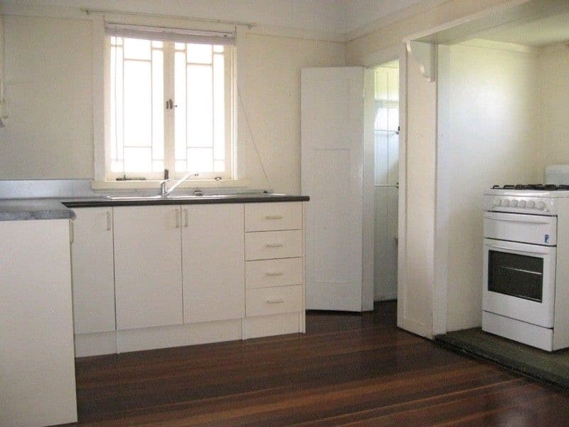 36 Wallin Street, KEDRON QLD 4031, Kedron - Thumbnail 2