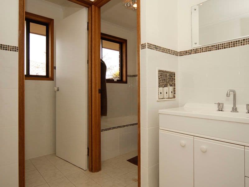 10 Scullin Crescent, TROTT PARK SA 5158, Trott Park - Thumbnail 8