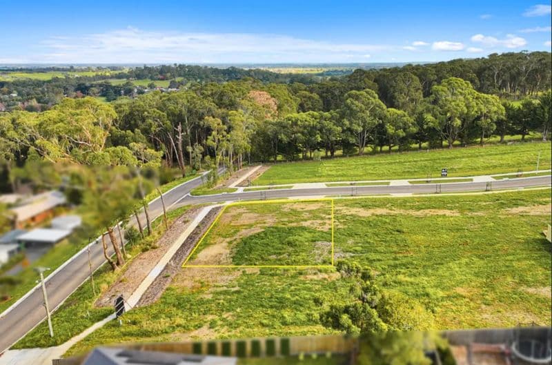 2 Sleeper Rise, Garfield - Image 1