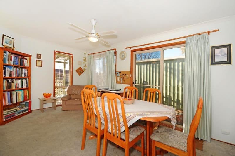 4 Ferry Place, GORDON ACT 2906, Gordon - Thumbnail 3