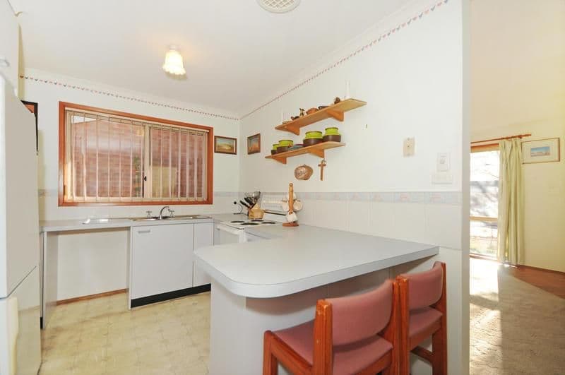 4 Ferry Place, GORDON ACT 2906, Gordon - Thumbnail 4