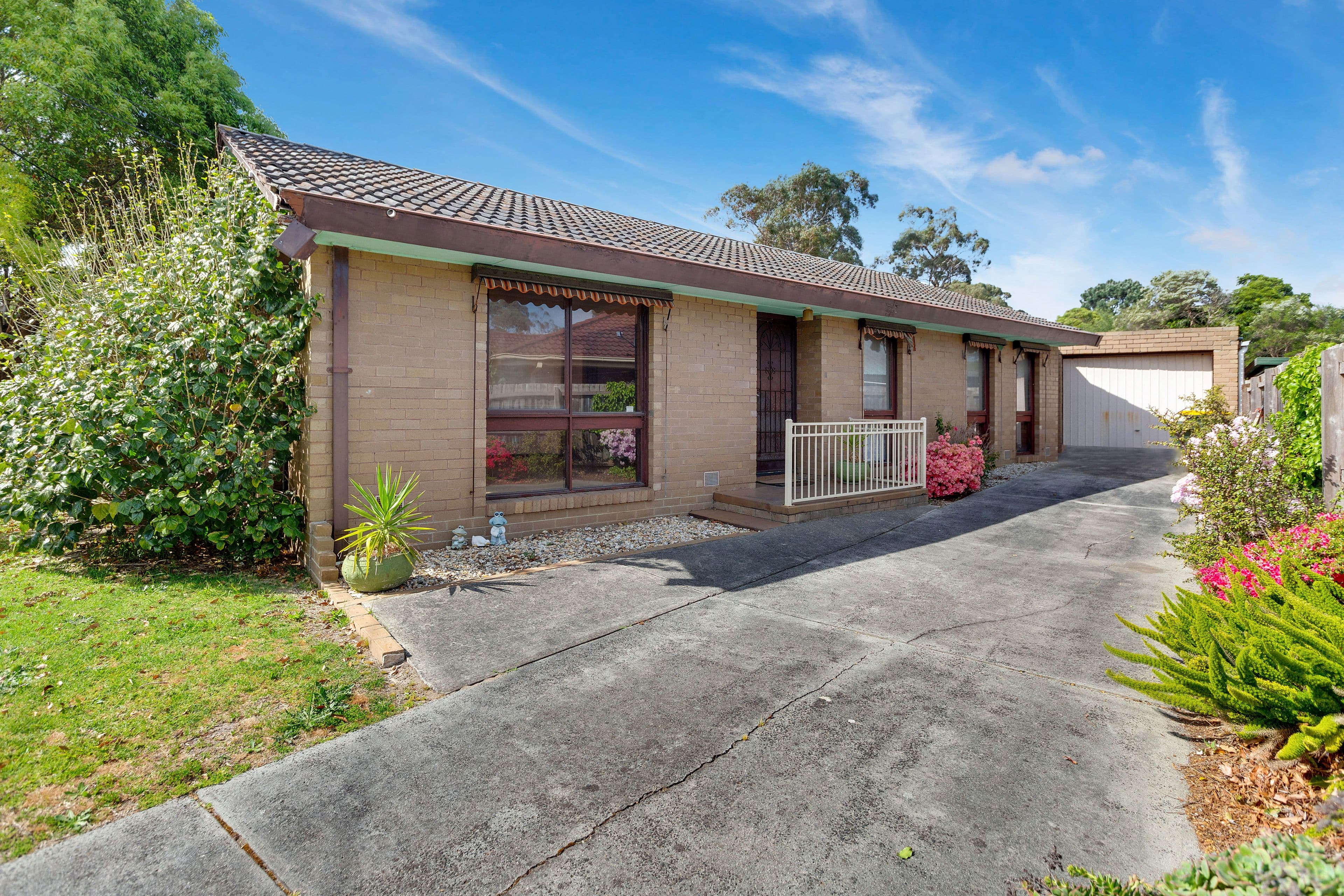12 Kimba Avenue, Frankston VIC 3199, Frankston - Image 1